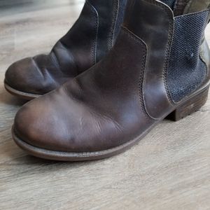 Women's Ugg Boots